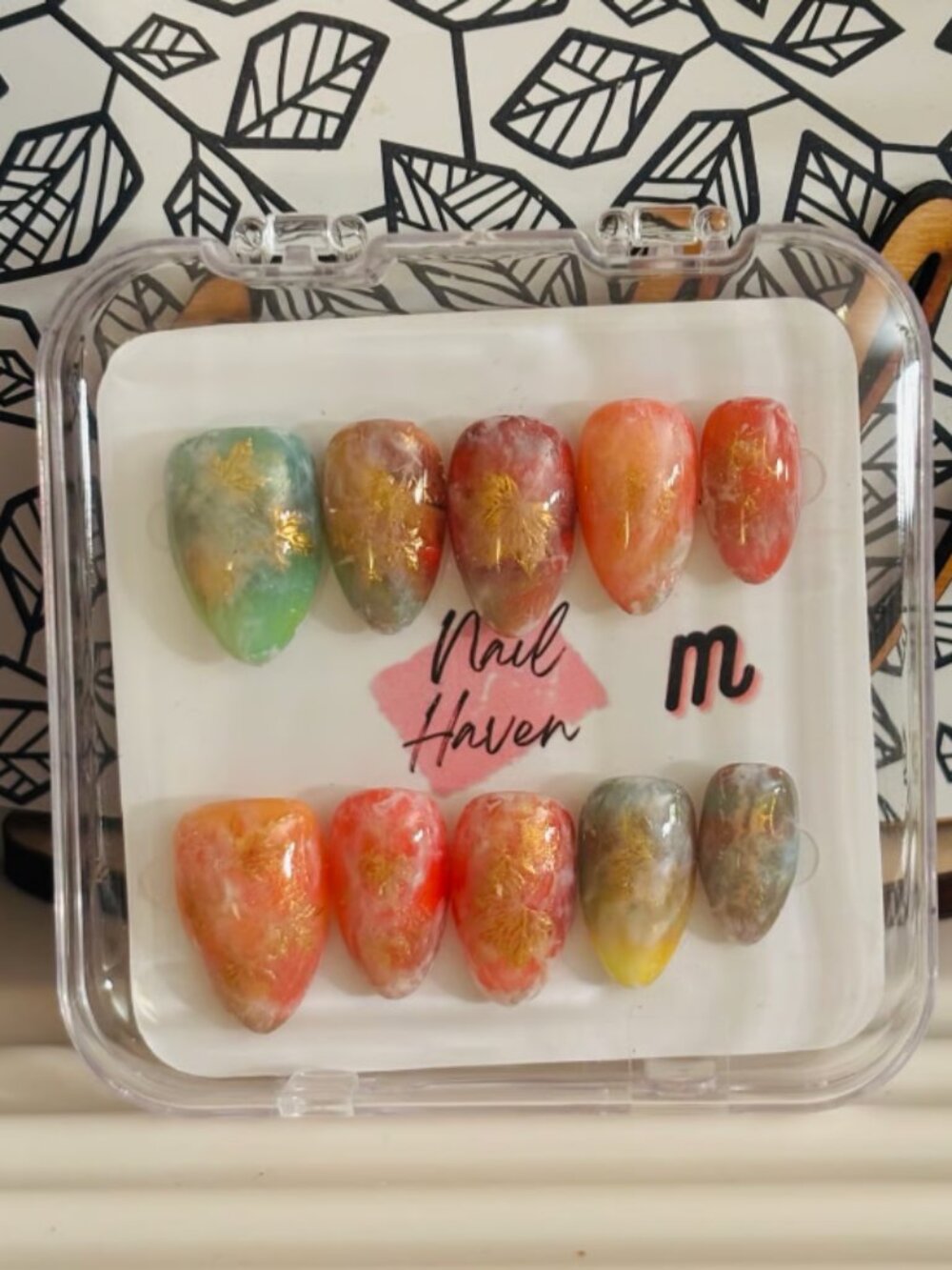 Nail Haven Press On Nails - Marble and Gold Leaf